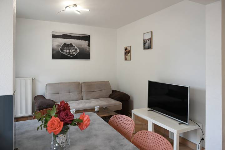 Location de vacances pour 6 personnes, avec terrasse et jardin, animaux acceptés dans Plage de Foncillon - 2