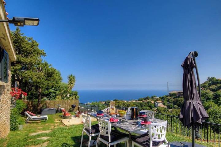 Casa de vacaciones para 5 personas, con jacuzzi además de terraza y jardín - 1
