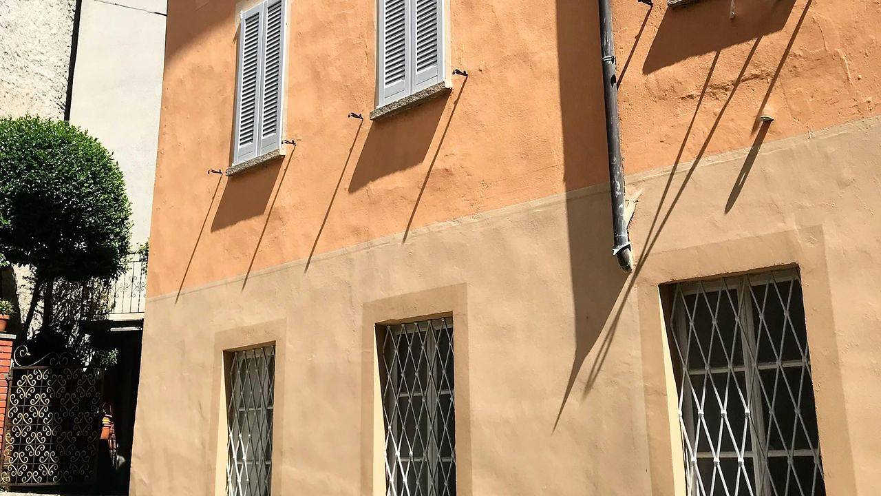 Entire holiday apartment, Holiday apartment for 2 people with garden in Cannero, Cannero Riviera