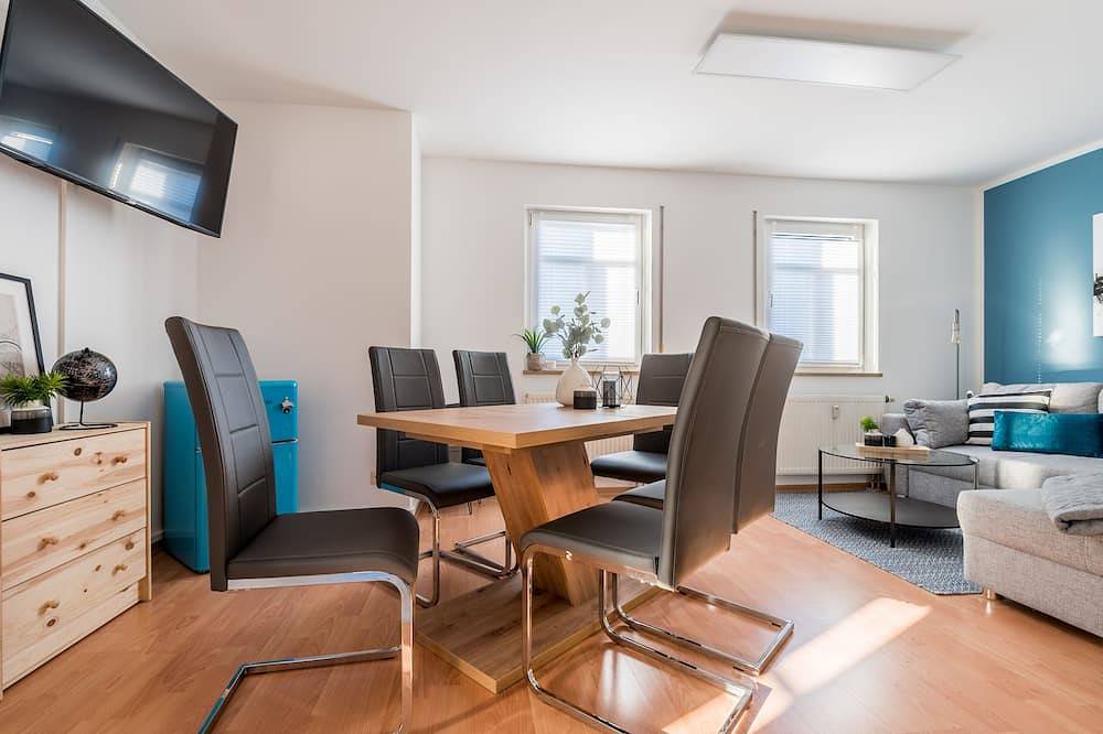 Ganze Wohnung, !New! Cozy 3Room App,Dd City,W-Lan,Netflix,Kitchen in Cotta, Dresden