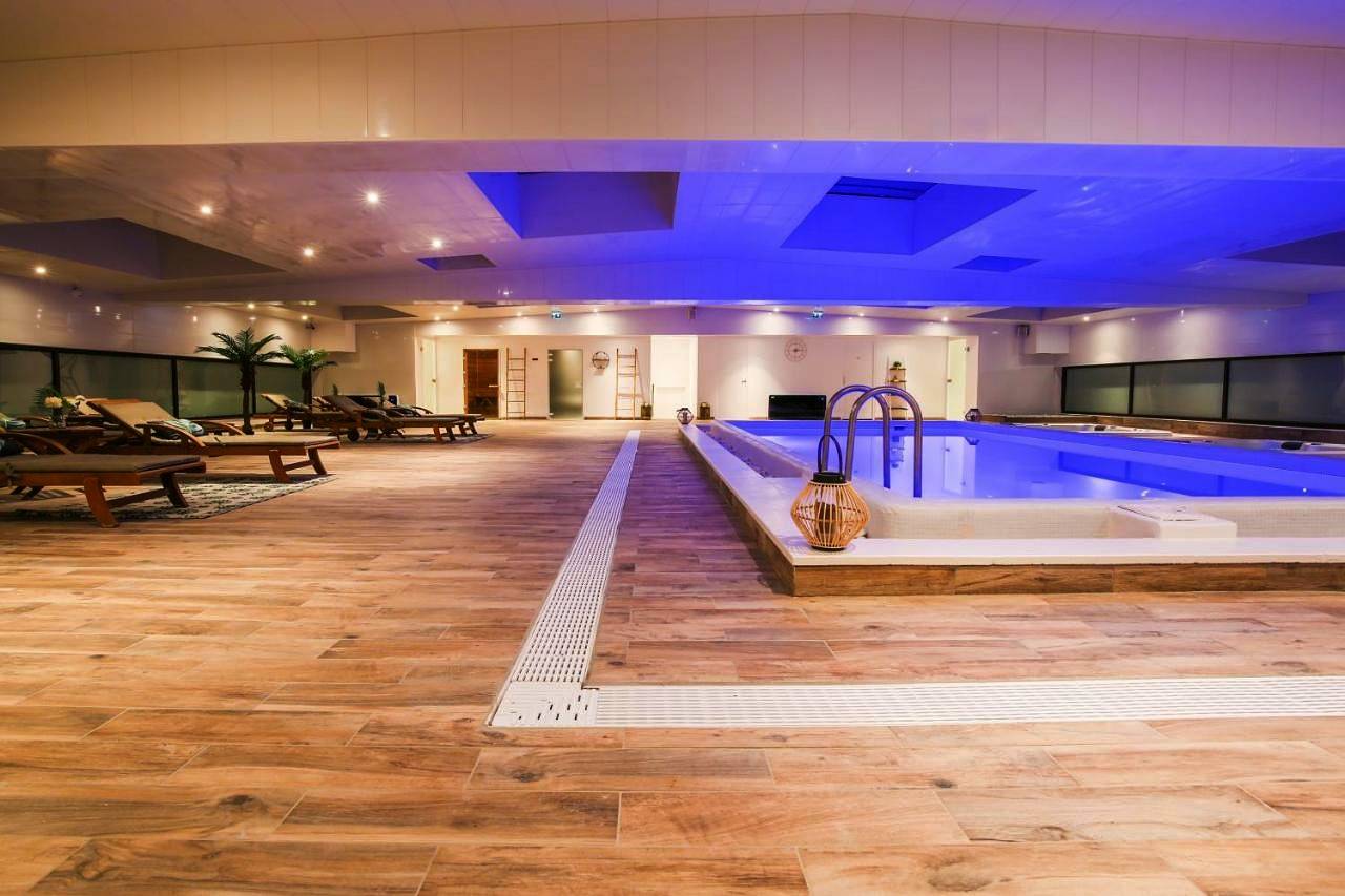 Zenia Hotel & Spa in Proville, Département Nord