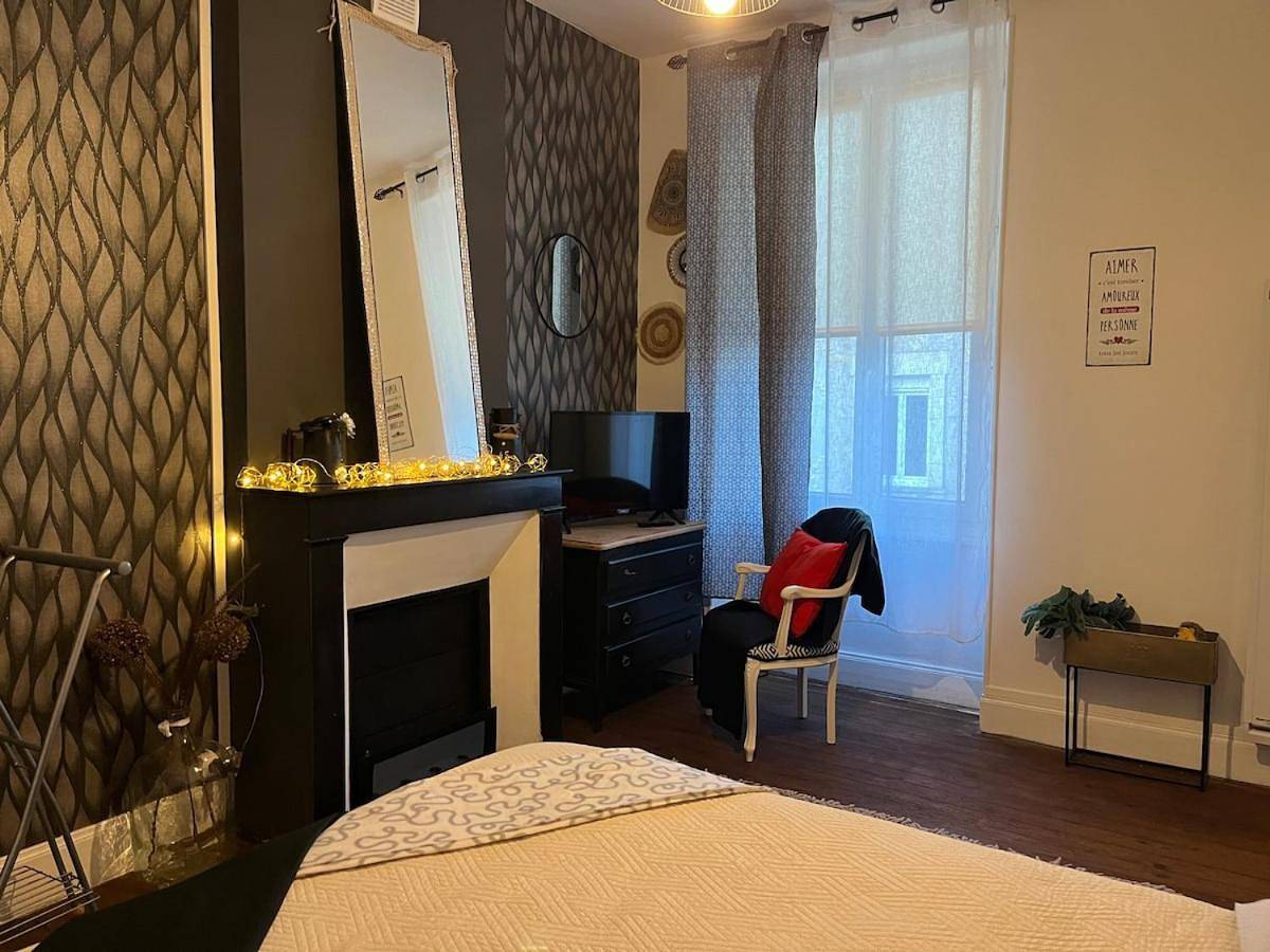 Appartement entier, Apartment in Villedieu-sur-Indre, Région de Châteauroux
