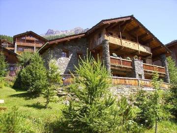 Gîte pour 6 personnes, avec terrasse à Sainte-Foy-Tarentaise