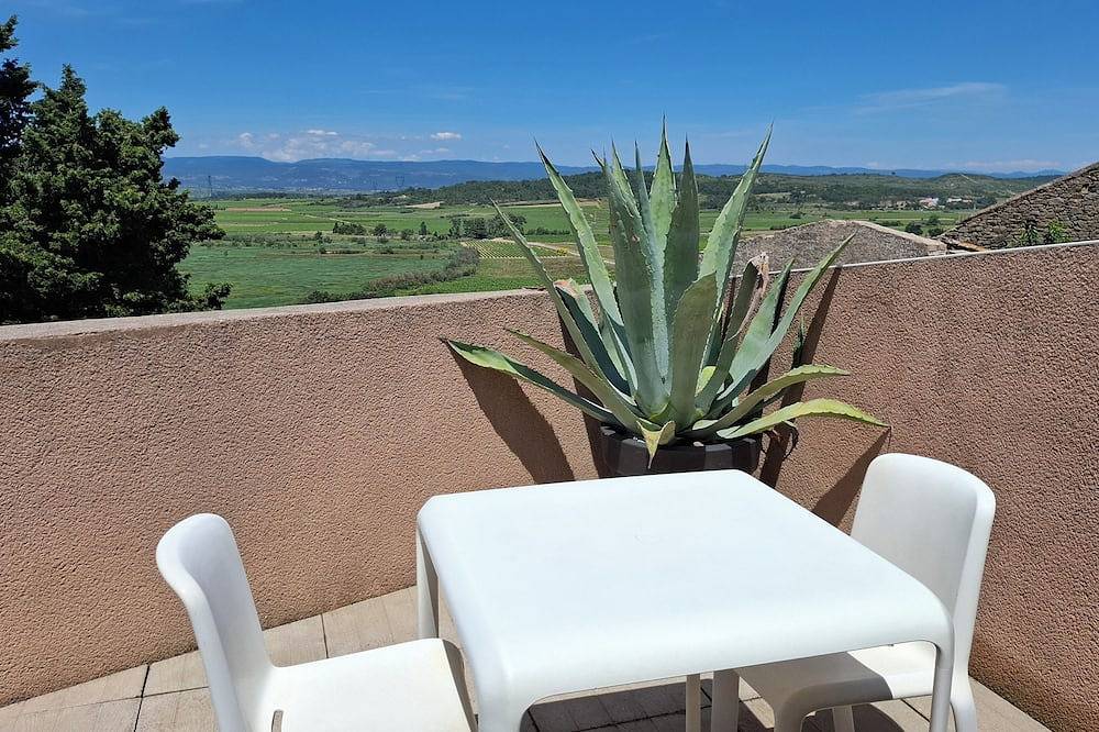 Opuntia (Pech), maison climatisée dans un village méditerranéen calme in Escales, Région de Narbonne