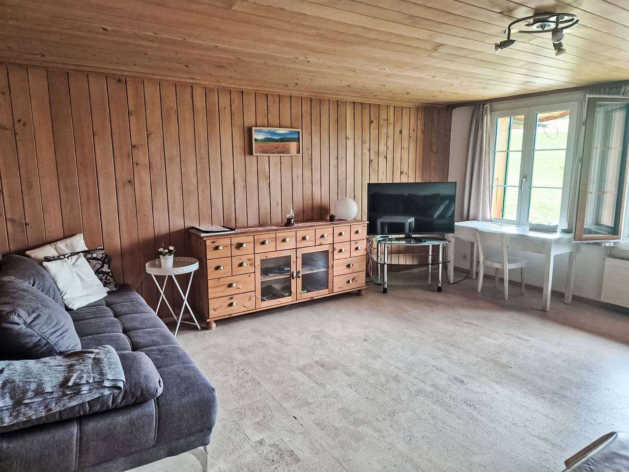 Ganze Wohnung, Hof Schürweid in Uttigen, Berner Oberland