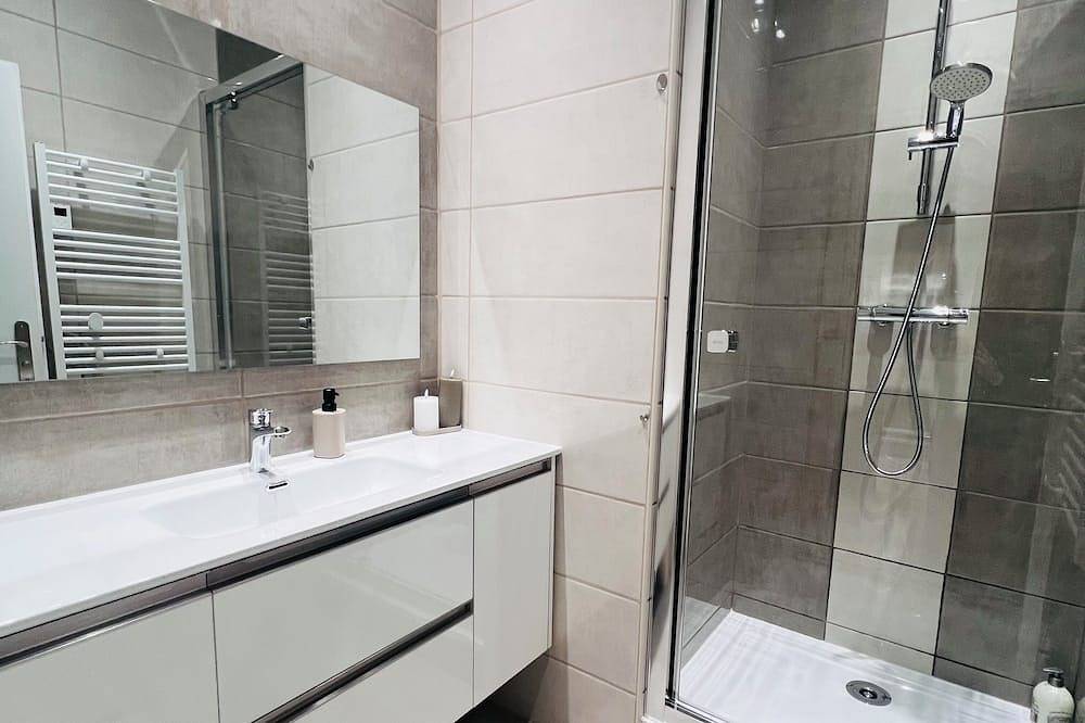 Appartement entier, Appartnuit in Le Creusot, Région d'Autun
