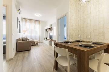 Vacation Rental for 5 Guests in Pisa, Italian Riviera, Picture 3
