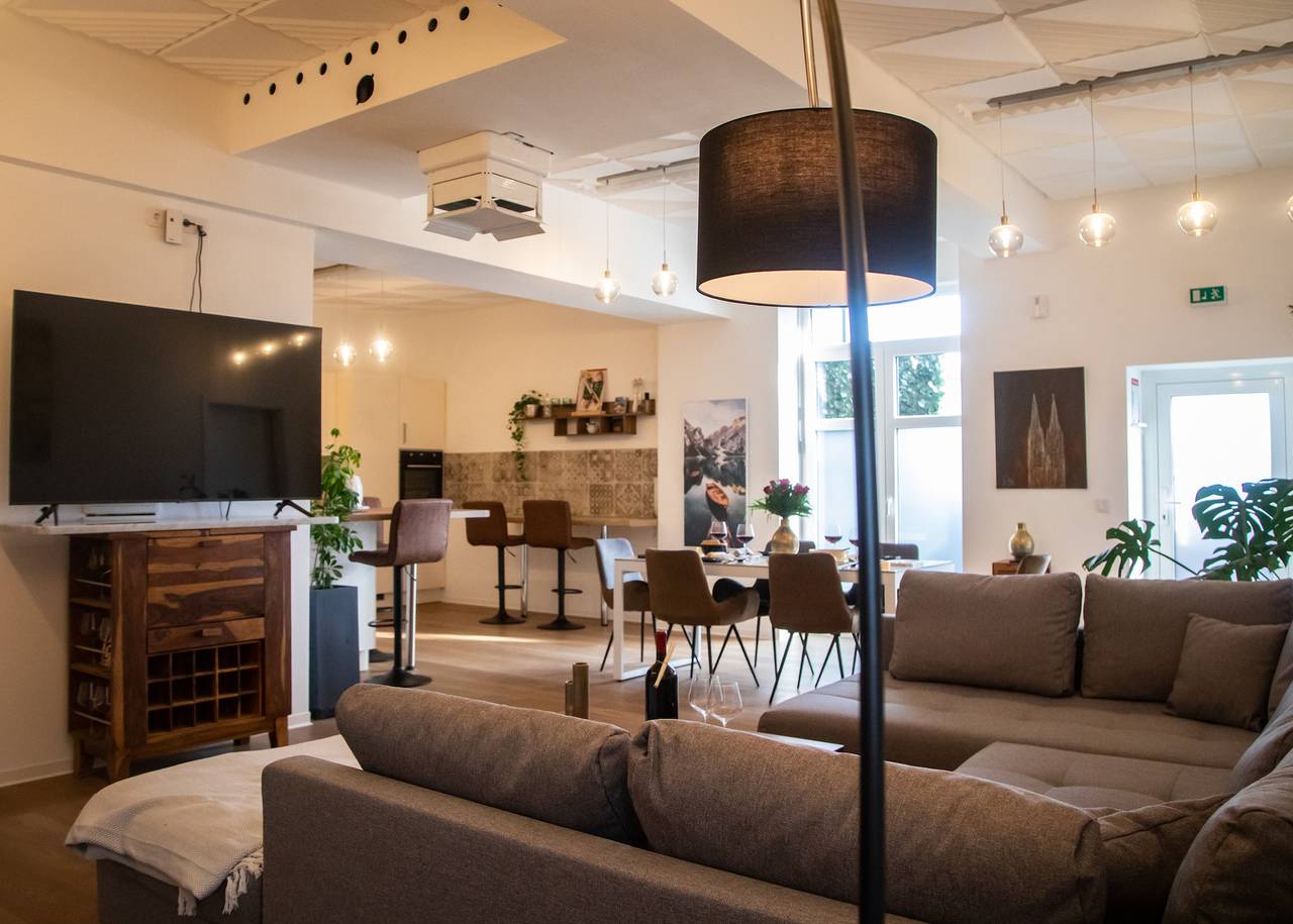 Ganze Ferienwohnung, Loft Ferienwohnung Lechenich in Phantasialand, Erftstadt