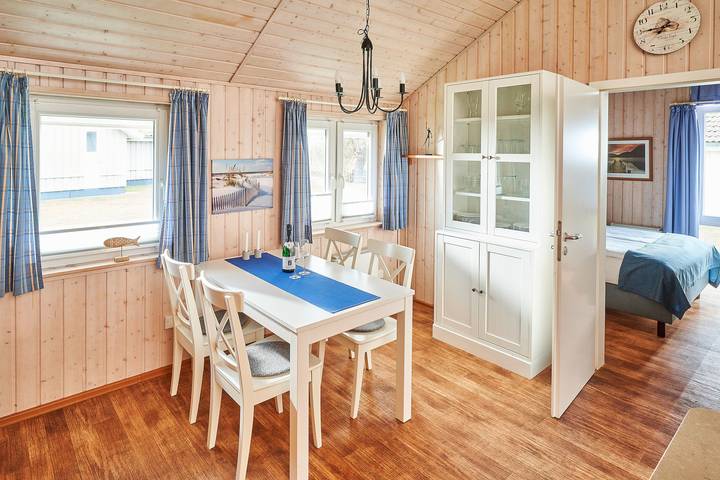 Ferienhaus für 4 Personen, mit Terrasse und Garten sowie Sauna in Neustadt in Holstein - 4