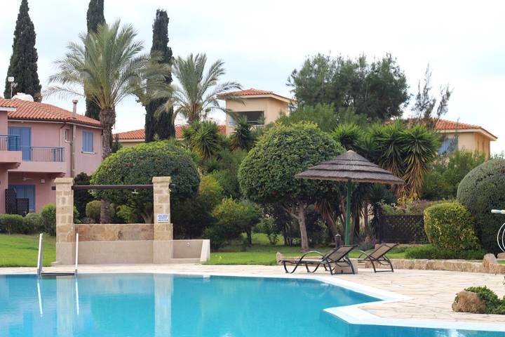 Appartement de vacances pour 4 personnes, avec piscine et balcon