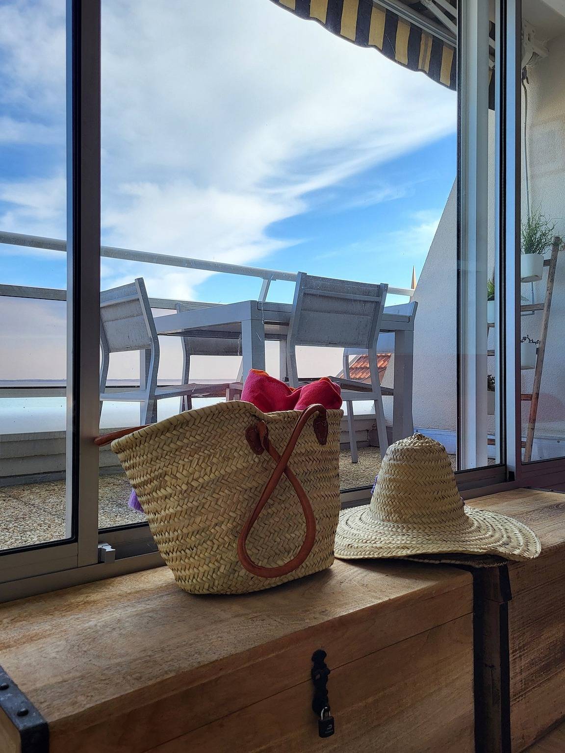 Monolocale intero, Appartamento 'Carpe Diem' con vista sul Bacino, balcone e Wi-Fi in Arcachon, Arcachon e dintorni
