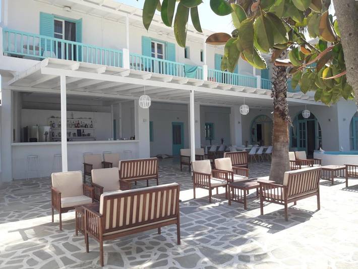 Hôtel pour 2 personnes, avec vue ainsi que piscine et terrasse dans Aliki - 3