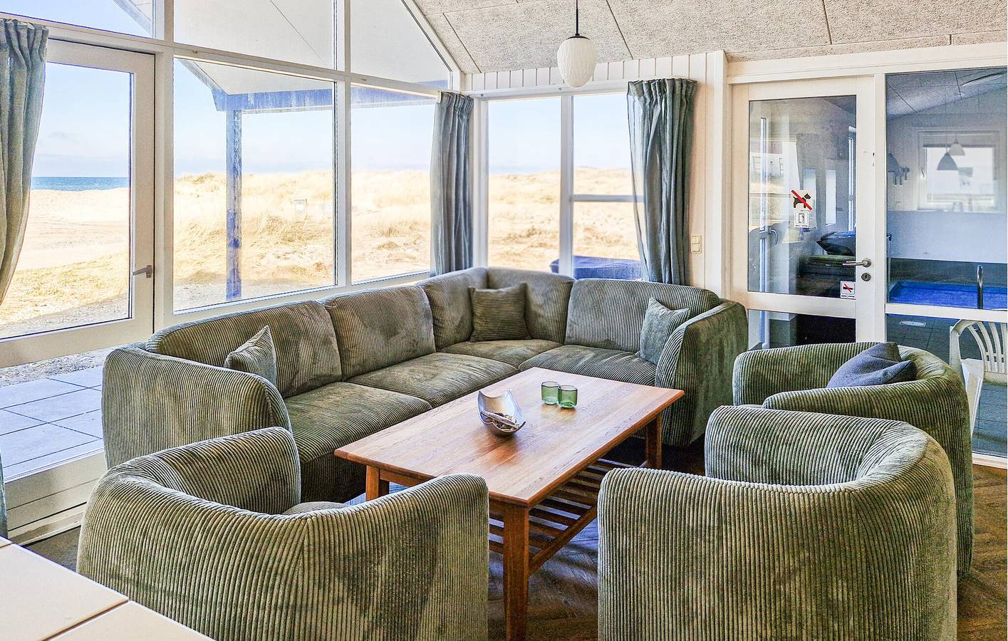 Feriehus for 10 personer med jacuzzi in Lild Strand, Vesterhavet