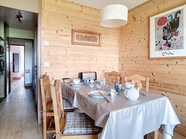 Gîte pour 6 personnes dans Office De Tourisme Les Menuires - 4