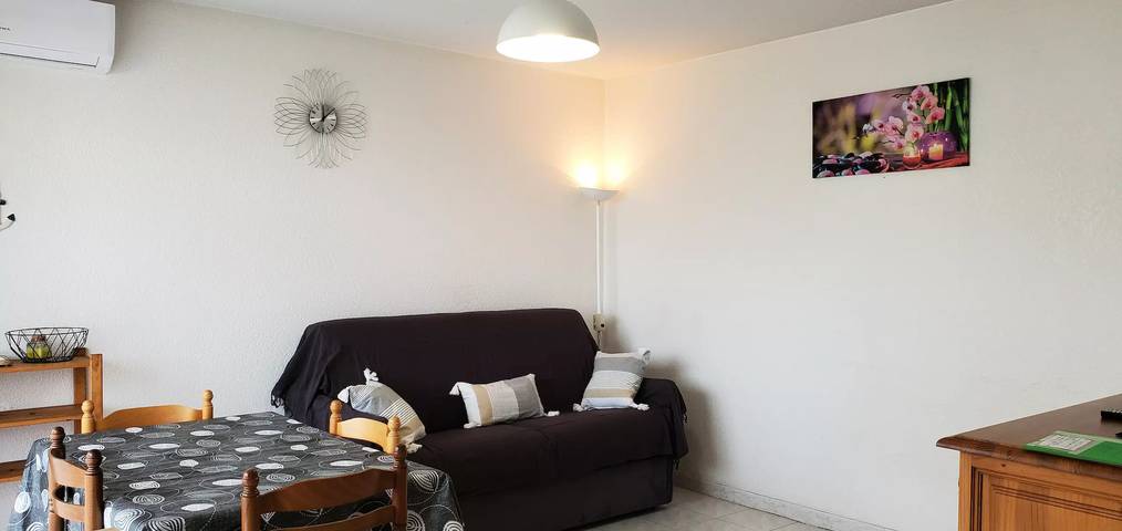 Gîte pour 4 personnes, avec balcon dans Plage du Port Fréjus - 4