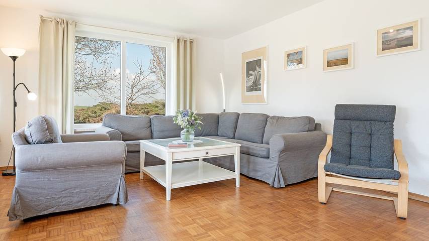 Ferienwohnung für 3 Personen, mit Terrasse und Garten, kinderfreundlich in Puttgarden