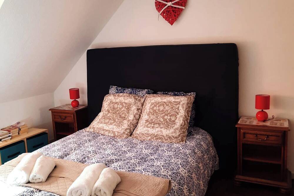 Appartement entier, Homerez - Appt à Ingersheim, vue jardin in Ingersheim, Région de Ribeauvillé