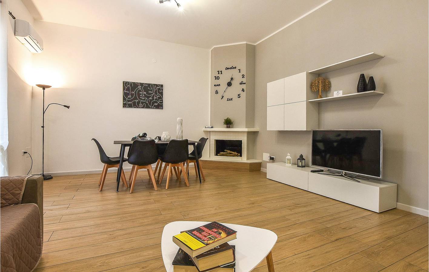 Apartamento vacacional entero, Acogedor apartamento de 75 m2 con aire acondicionado, WiFi y aparcamiento in Balestrate, Provincia de Palermo