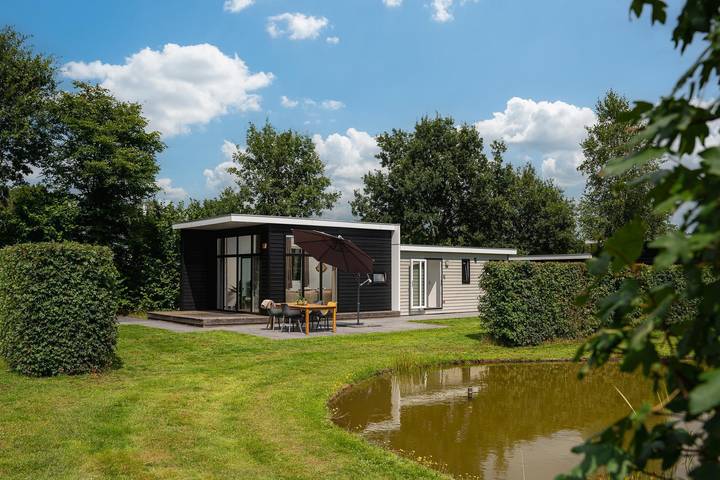 Lodge für 4 Personen, mit Terrasse und Balkon/Terrasse in Overijssel - 2