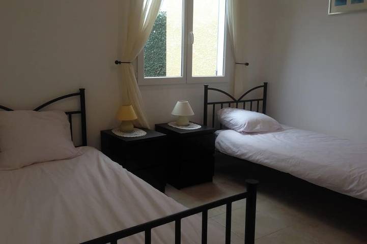 Ideal for family & friends to enjoy a holiday together, but have your own space. in Cessenon-sur-Orb, Mittelmeerküste (Frankreich)