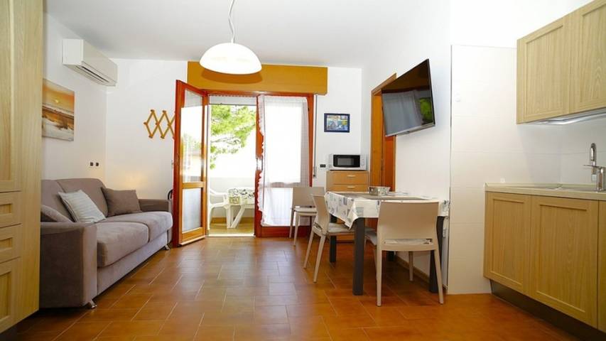 Studio entier, Studio élégant au bord de la lagune à Lignano in Lignano Sabbiadoro, Province d'Udine