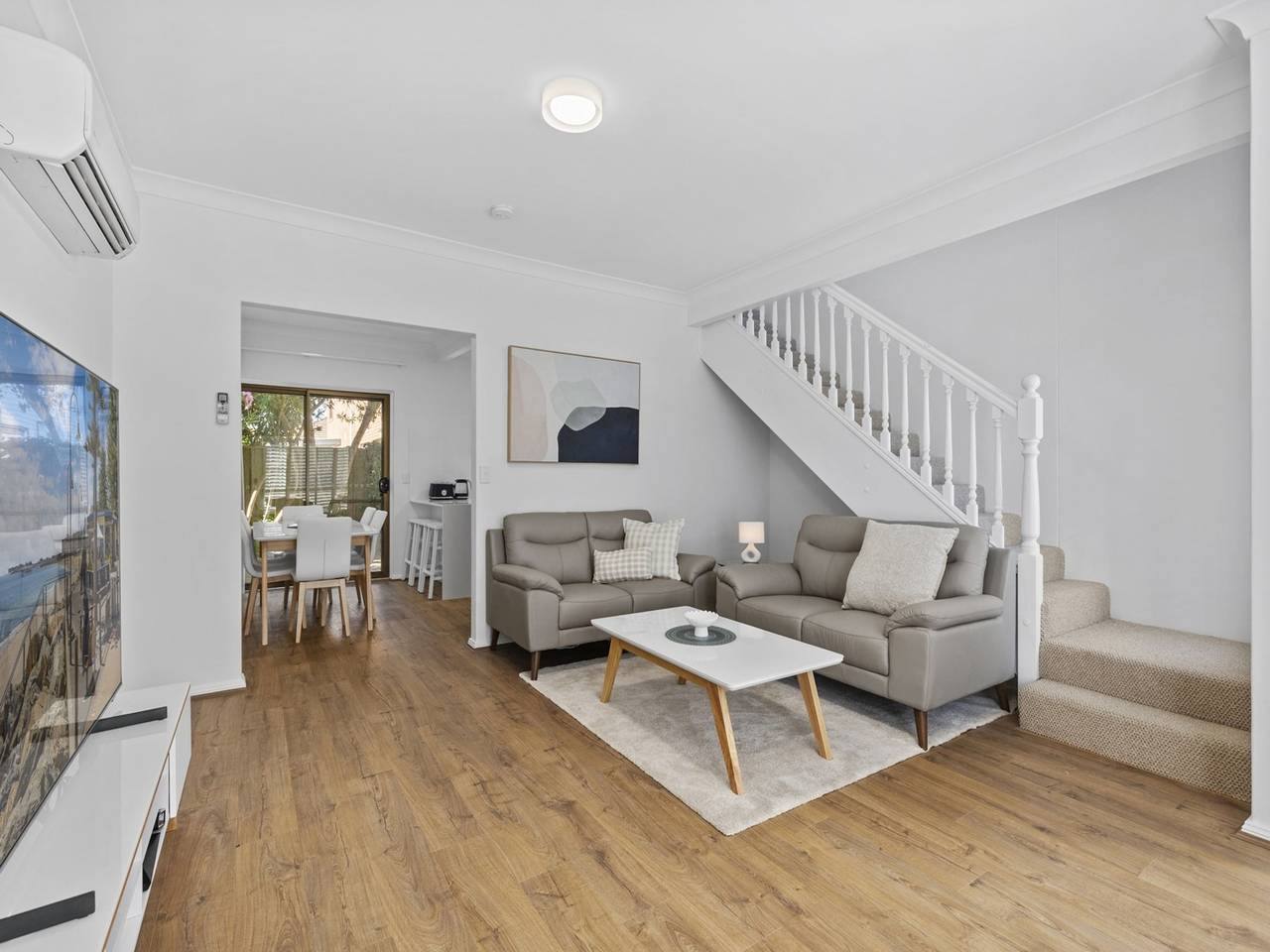 Ganze Wohnung, Coastal 3-Bed House with Bbq and Private Courtyard in Adelaide, South Australia