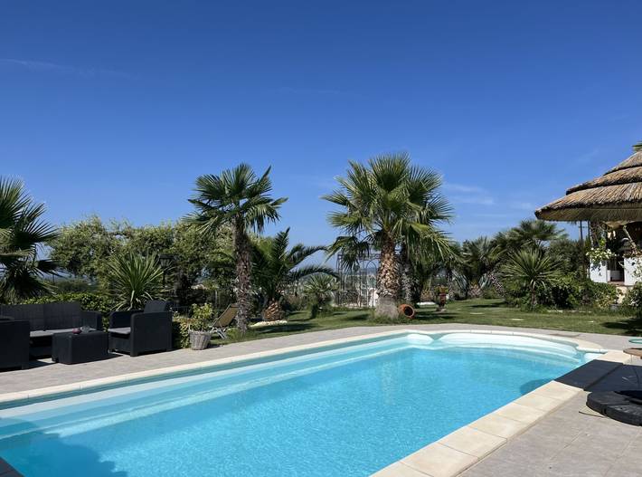 Gîte pour 2 personnes, avec jardin et piscine à Crillon-le-Brave - 4