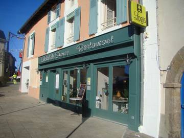 Hôtel pour 4 personnes, avec terrasse à Rochechouart