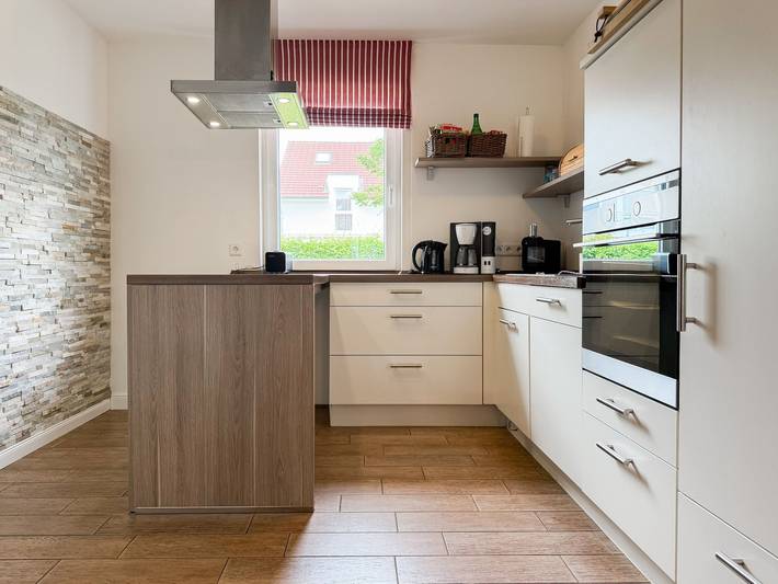 Ferienhaus für 6 Personen, mit Terrasse und Garten in Niendorf - 4