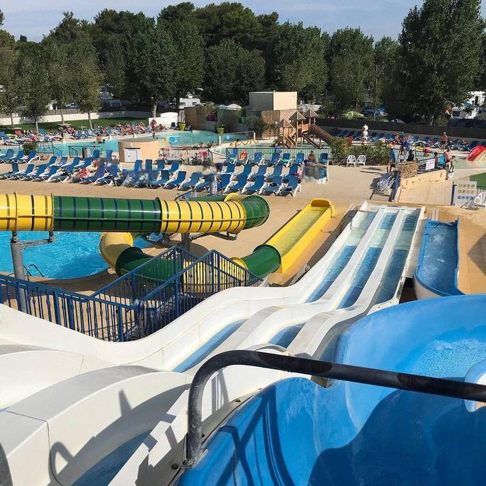 Camping pour 6 personnes, avec jardin ainsi que piscine et sauna à Vendres - 2