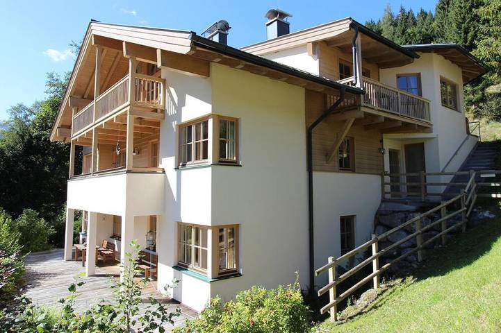 Chalet voor 6 personen, met sauna en balkon, met huisdier in Hinterglemm