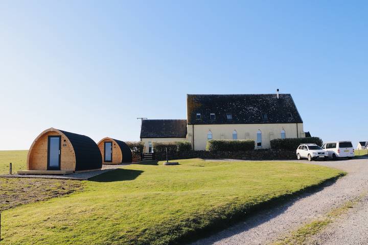 Log cabin for 2 people, with Ocean view and Terrace as well as Garden in Scotland