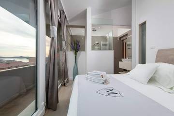 Villa für 10 Personen in Rogoznica, Šibenik-Knin, Bild 4