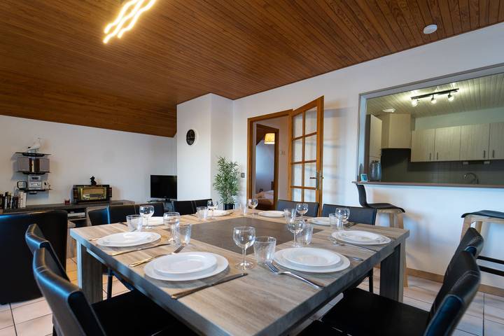 Gîte pour 4 personnes, avec vue sur le lac et jardin à Duingt - 2