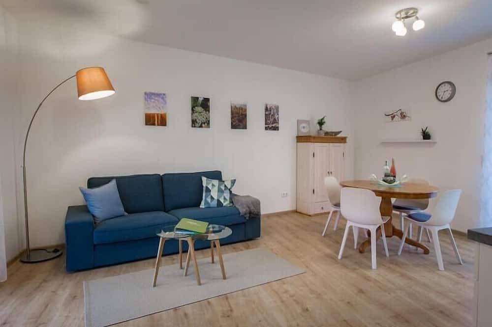 Ganze Wohnung, Ferienwohnung \"Bacchus\" (44qm) in Knetzgau, Fränkisches Weinland