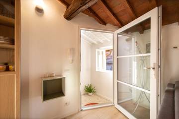 Apartment for 6 People in Lucca, Lucca Province, Photo 3