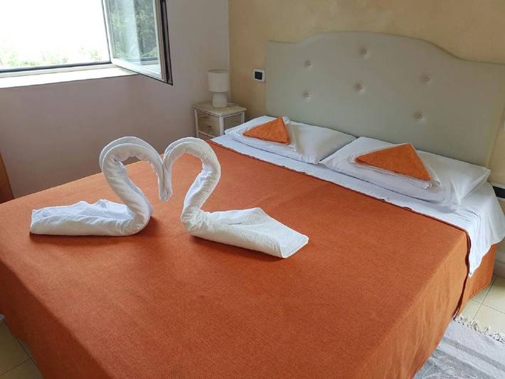 Maison d’hôte pour 3 personnes, avec Terrasse ainsi que Jardin et Vue à Tropea