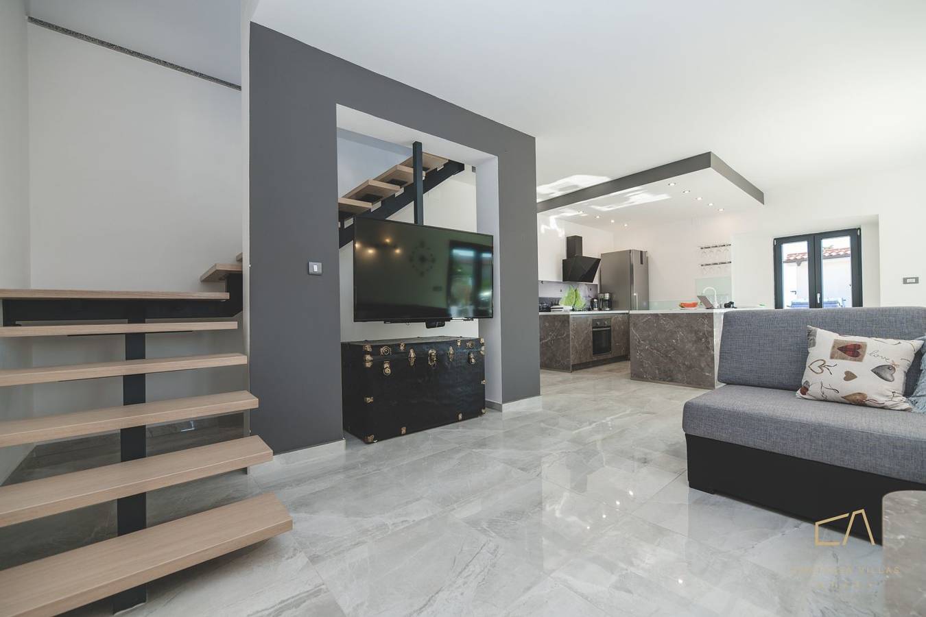 Geräumige Villa Ivy mit Außenpool in ruhiger Lage auf Krk in Kras, Krk