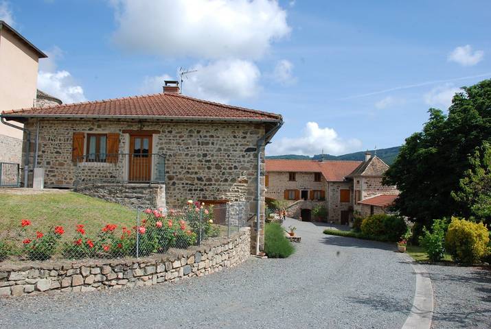 Gîte pour 4 personnes, avec jardin et terrasse