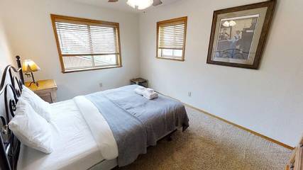 Vacation House for 8 Guests in Red River, Taos County, Picture 3