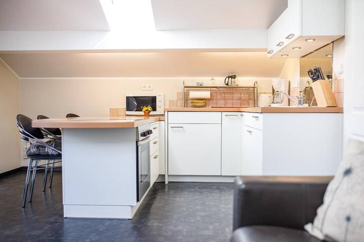Ferienwohnung für 3 Personen, mit Balkon in den Ammergauer Alpen - 2