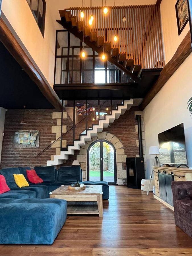 Location de vacances pour 6 personnes, avec Terrasse à Venette