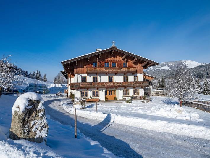Vakantiehuis voor 5 personen, with Balkon and Terras as well as Tuin in Fieberbrunn