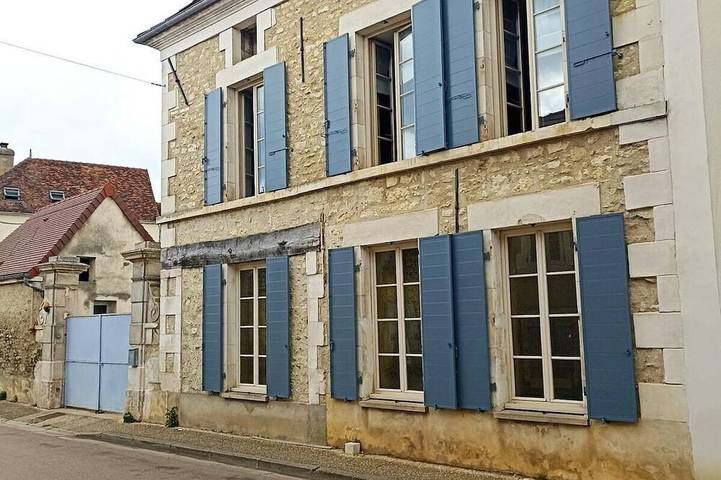 Gîte pour 5 personnes, avec Terrasse et Jardin à Maligny