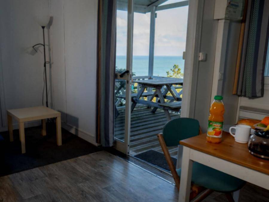 Camping Village de Reneville - Chalet 2 personen - Chalet Komfort - 20m² - 1 Zimmer in Fécamp, Le Havre und Umgebung