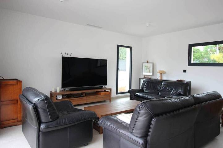 Villa d’exception piscine privée 🏝️ 300m² – 16 pers Promo en cours in Pietrosella, Région d'Ajaccio
