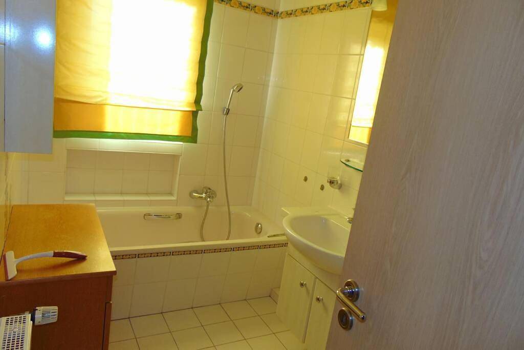 Ganze Wohnung, Apartment with Balcony in Bad Eilsen, Landkreis Schaumburg