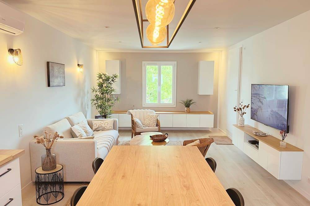 Apartamento entero, L’Impasse d’un Instant • 8 min from Aix • Parking • Terrace • Wifi in Venelles, Region de Aix-en-Provence
