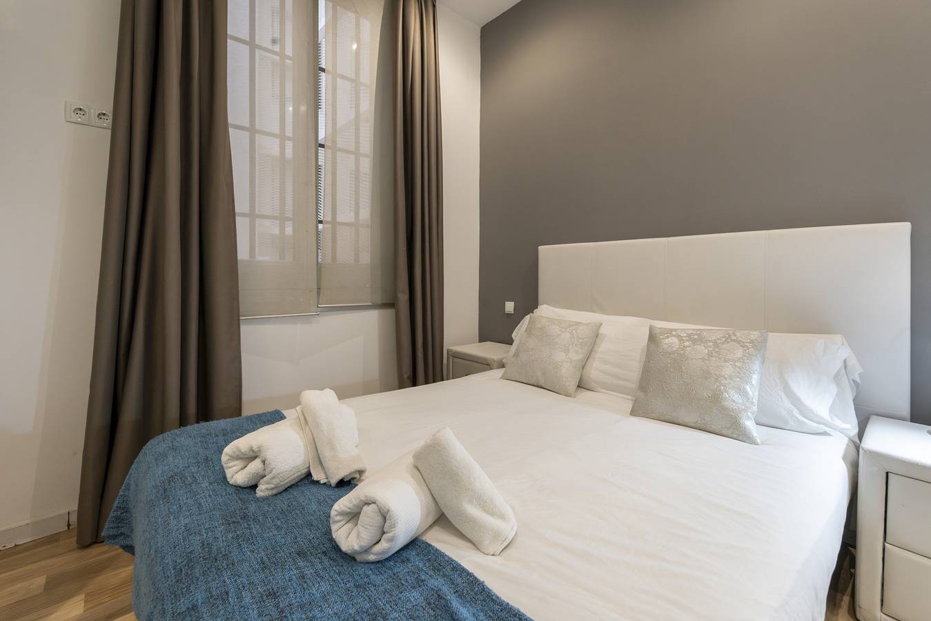 Entire apartment, M (Pre102B) Moderno diseño Madrid centro Sol 5 in Centro (Madrid), Madrid