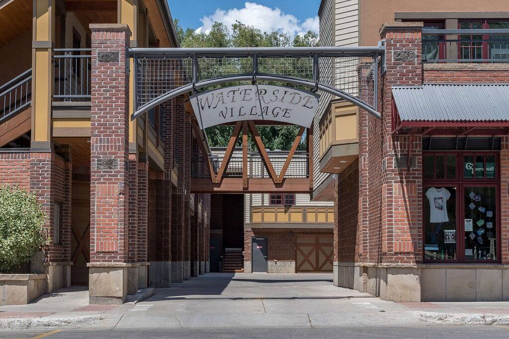 Ganze Wohnung, Waterside Village C | On The River | Prime Location | Downtown Steamboat in Steamboat Springs, Medicine Bow-Routt Nationalwald